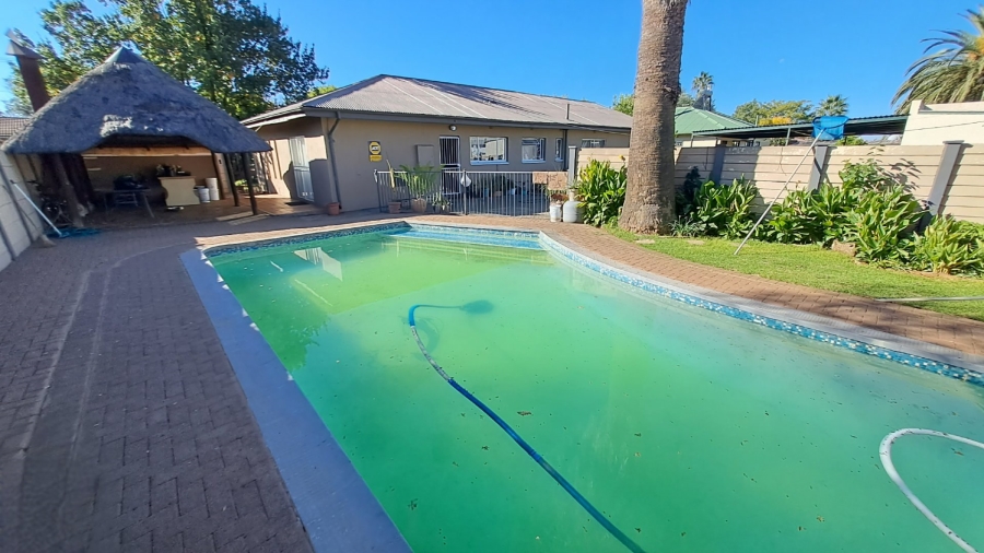 4 Bedroom Property for Sale in Gardeniapark Free State